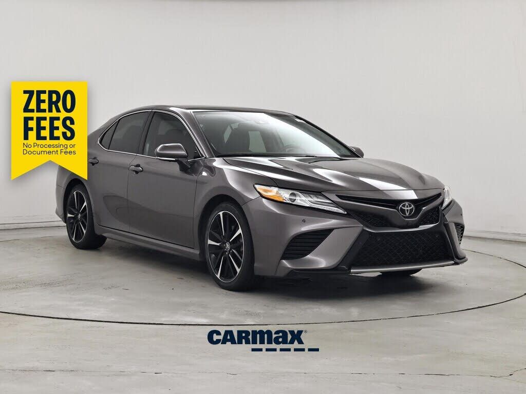 2020 TOYOTA Camry