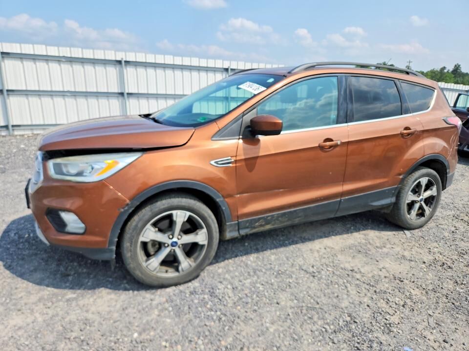 2017 FORD Escape