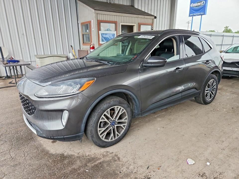 2020 FORD Escape