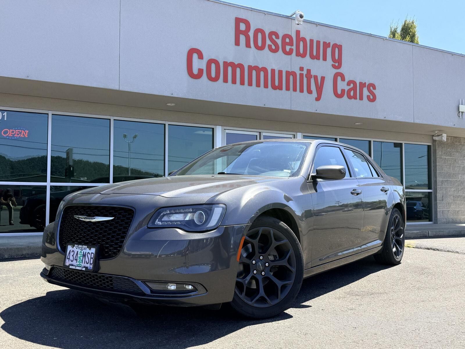 2019 CHRYSLER 300
