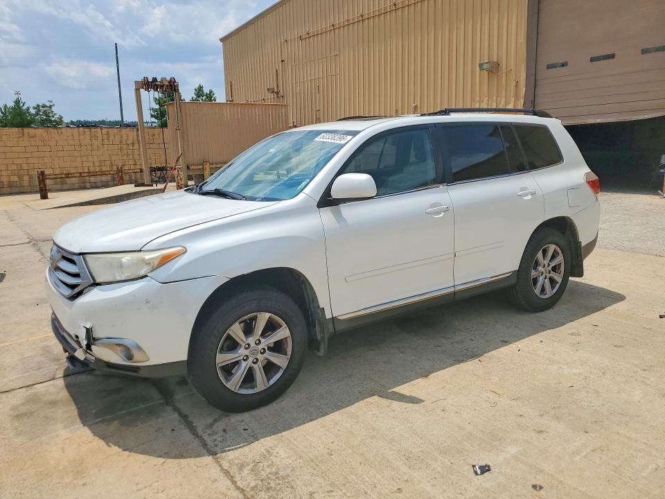 2011 TOYOTA Highlander