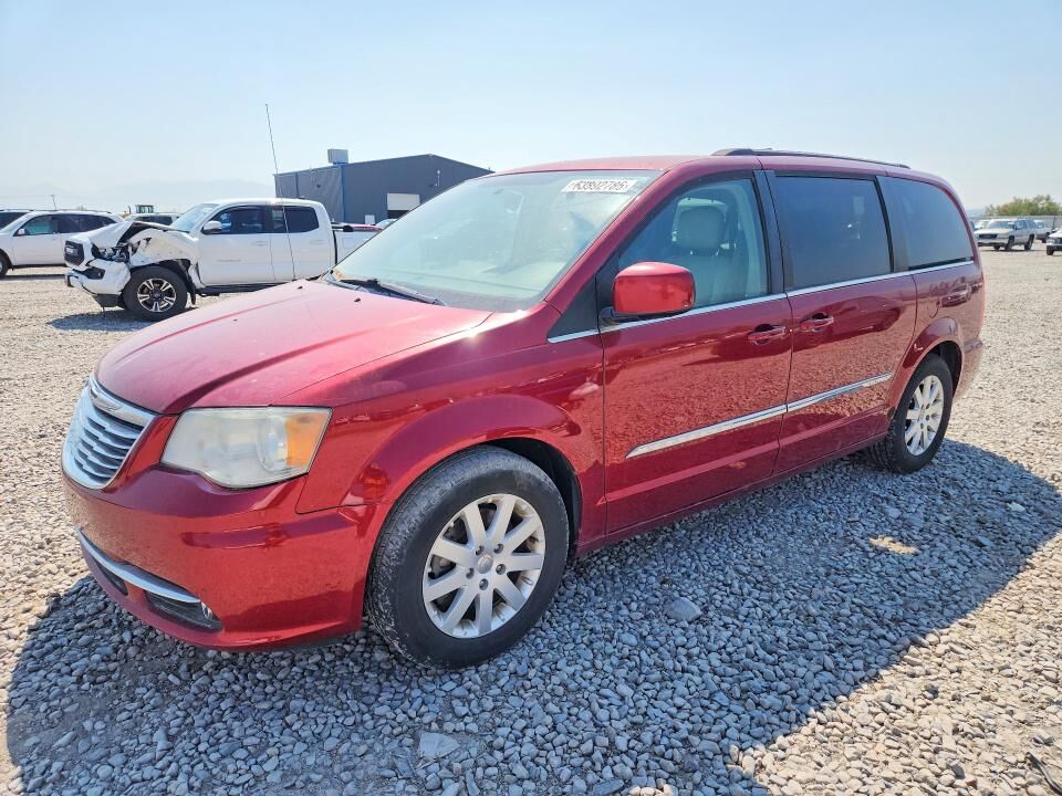2013 CHRYSLER Town and Country