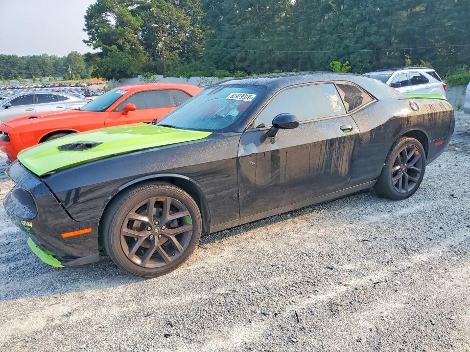 2021 DODGE Challenger
