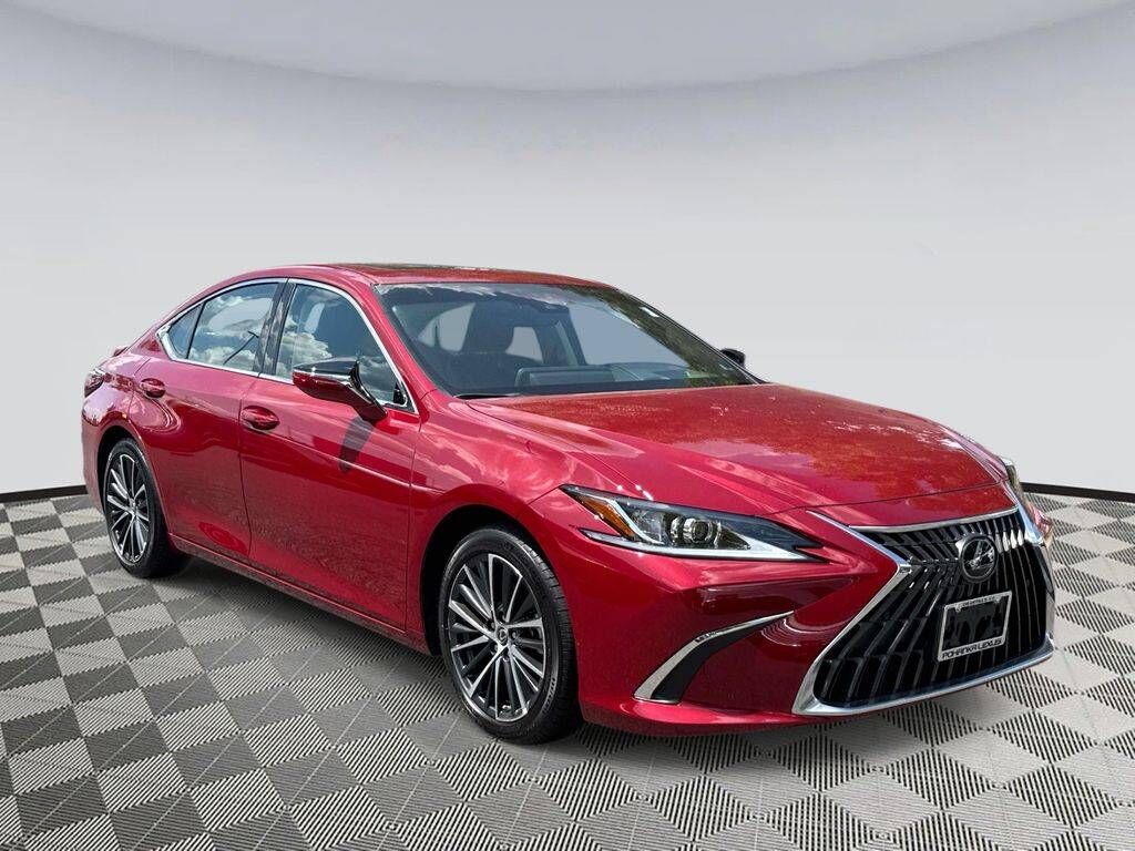 2025 LEXUS ES