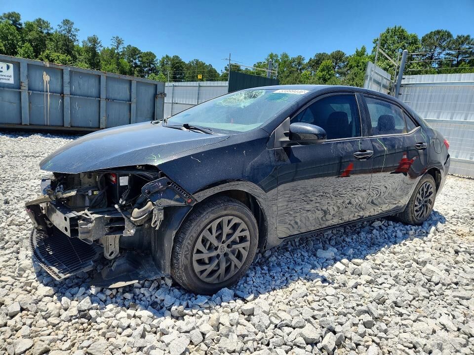 2018 TOYOTA Corolla