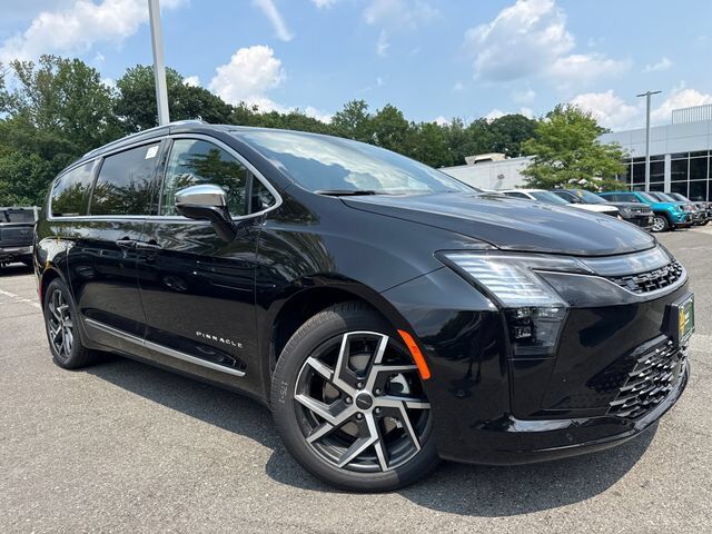2027 CHRYSLER Pacifica