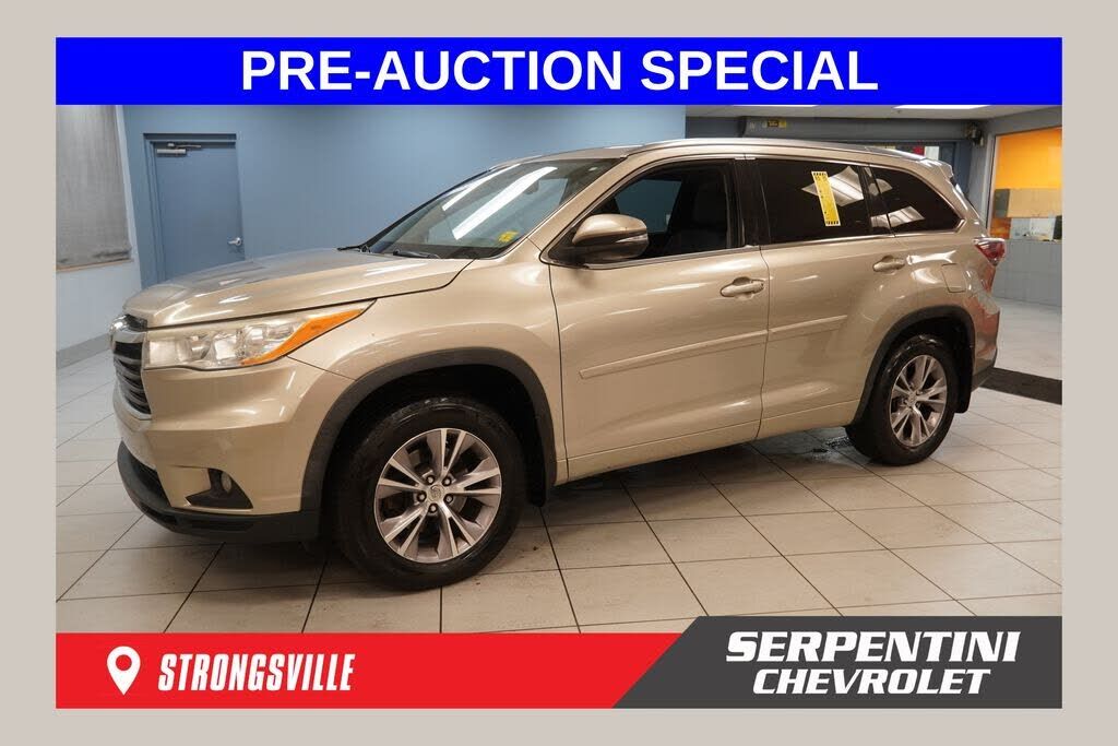 2014 TOYOTA Highlander