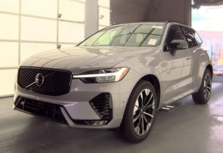 2026 VOLVO XC60