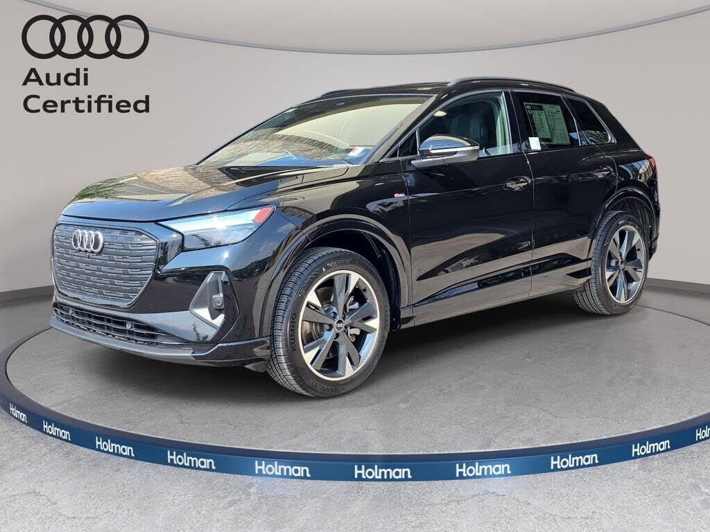 2024 AUDI Q4