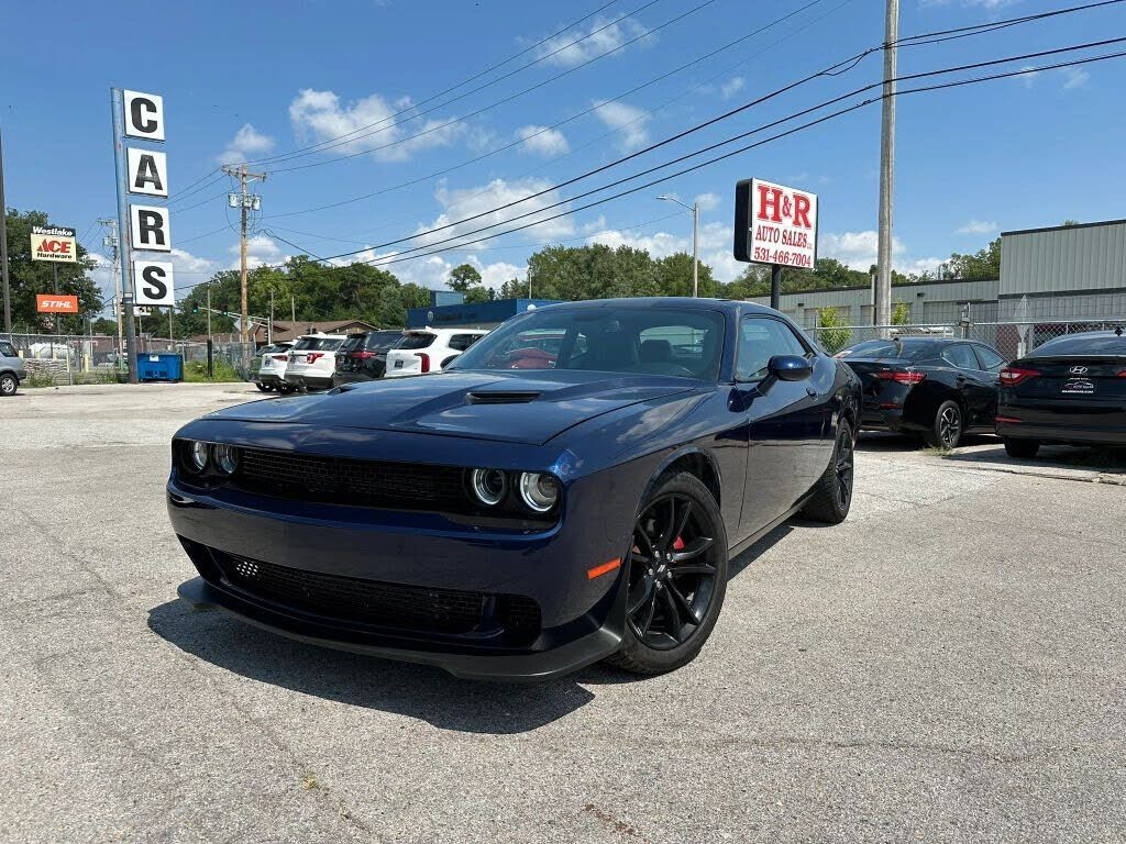 2017 DODGE Challenger