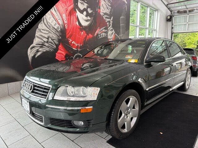 2004 AUDI A8