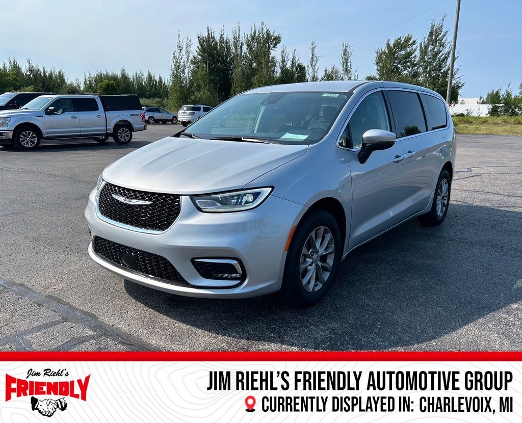 2023 CHRYSLER Pacifica