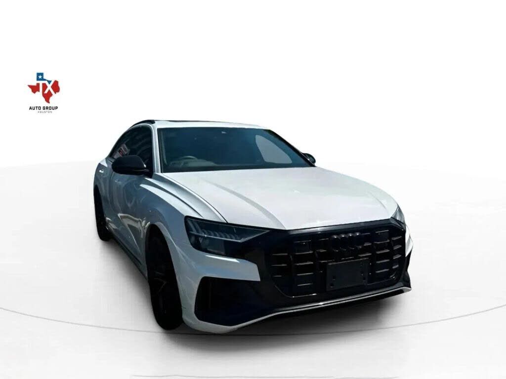 2023 AUDI SQ8