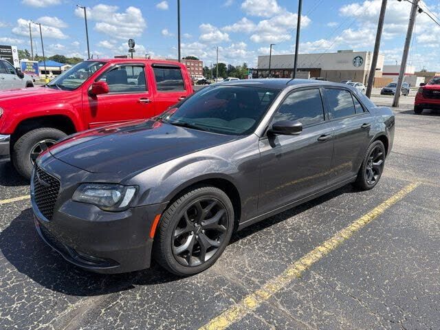2021 CHRYSLER 300