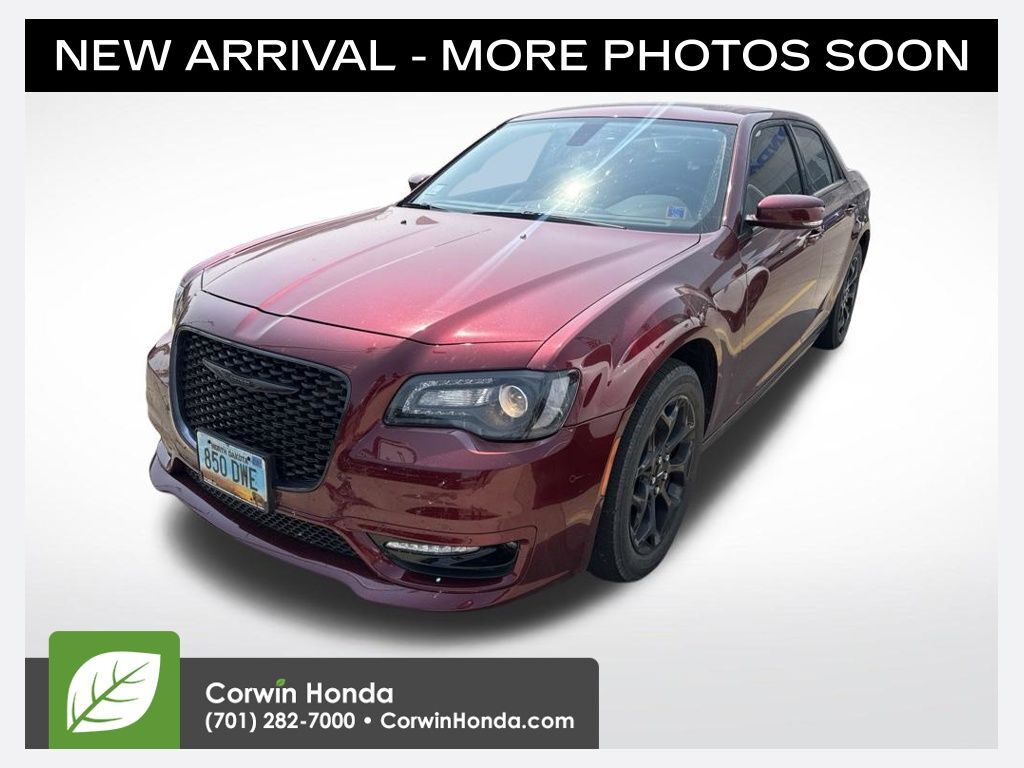 2022 CHRYSLER 300