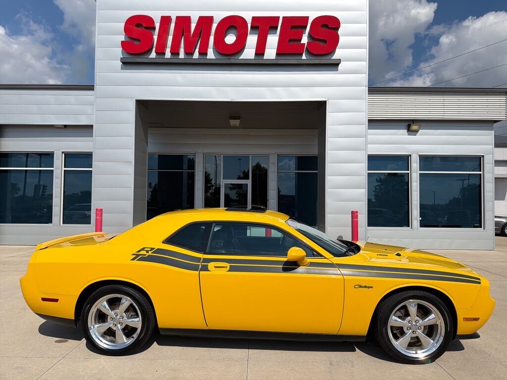 2010 DODGE Challenger