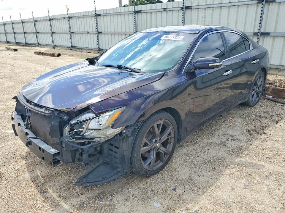 2014 NISSAN Maxima