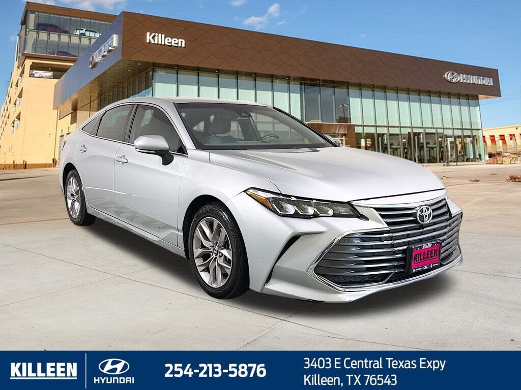 2019 TOYOTA Avalon