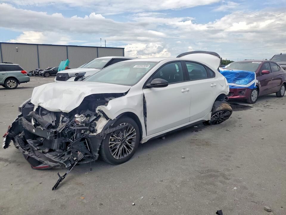 2023 KIA Forte