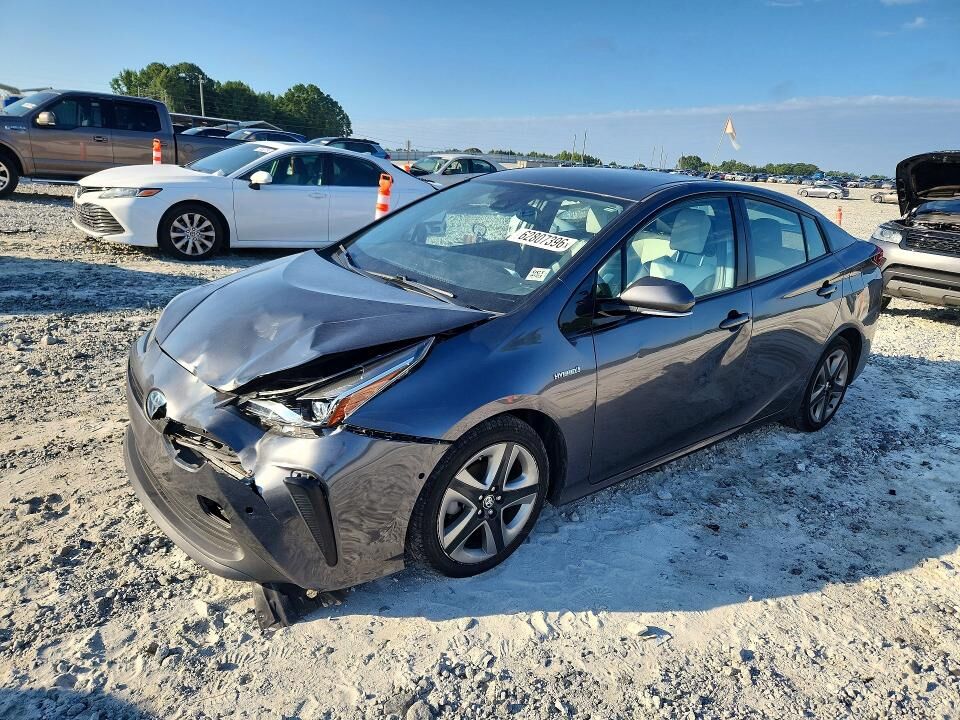 2019 TOYOTA PRIUS