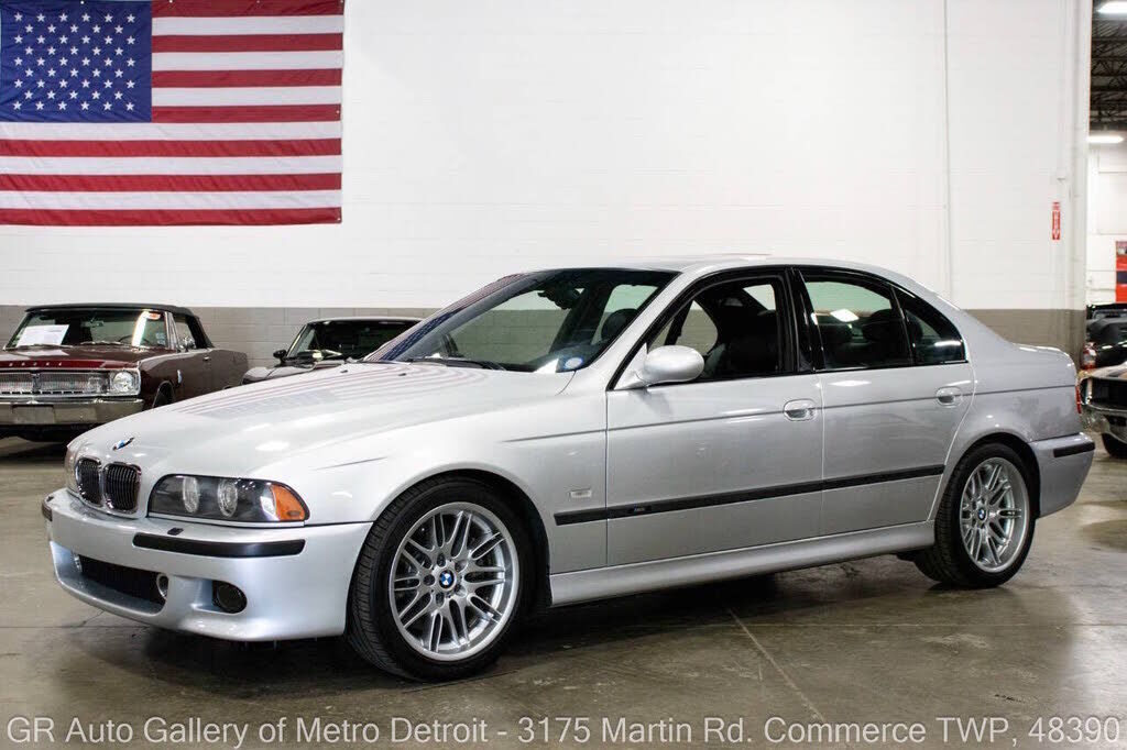 2003 BMW M5