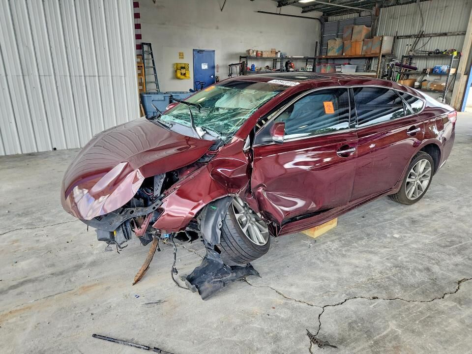 2014 TOYOTA Avalon