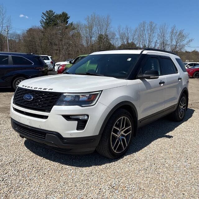 2018 FORD Explorer