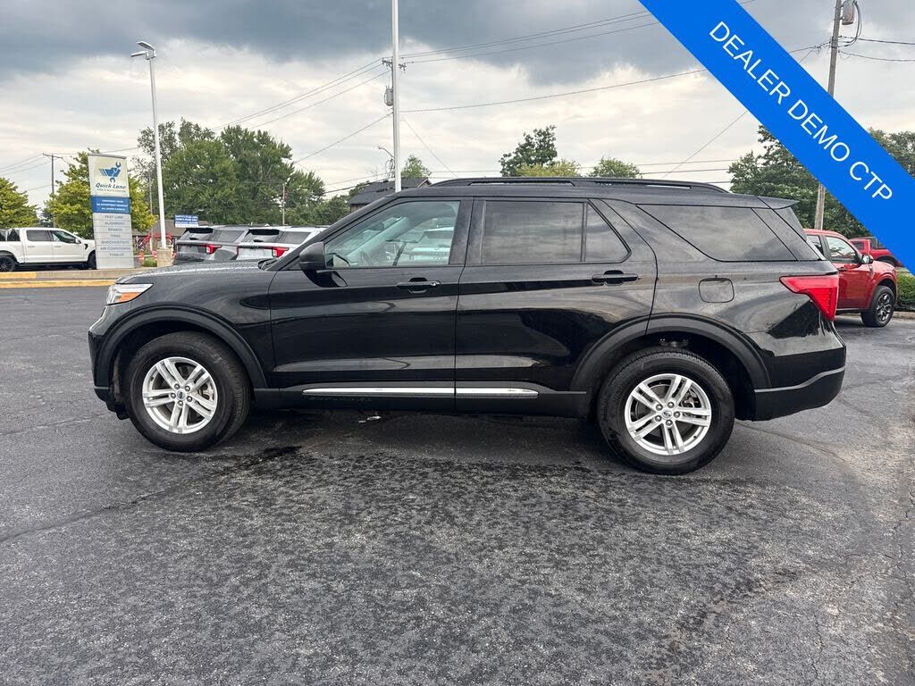 2024 FORD Explorer
