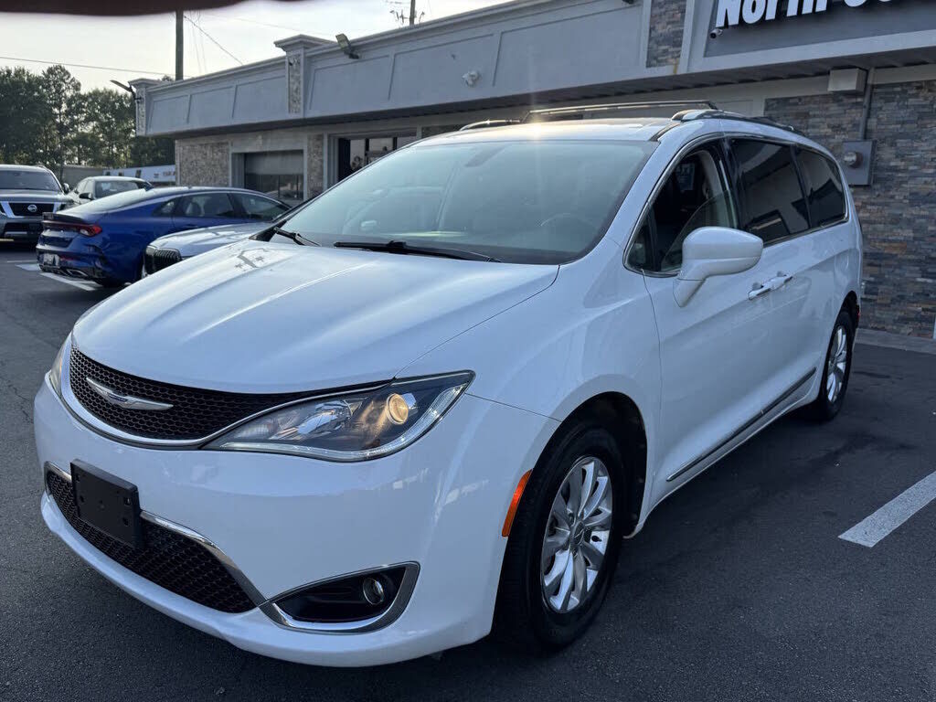 2020 CHRYSLER Pacifica