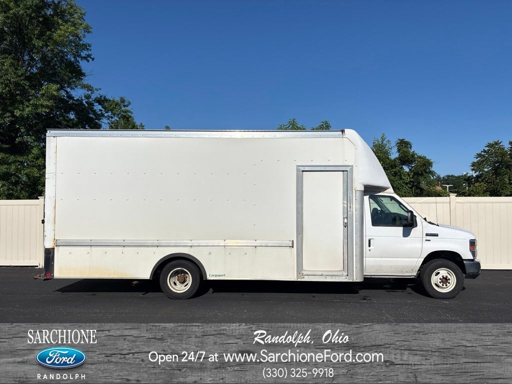 2018 FORD E-350