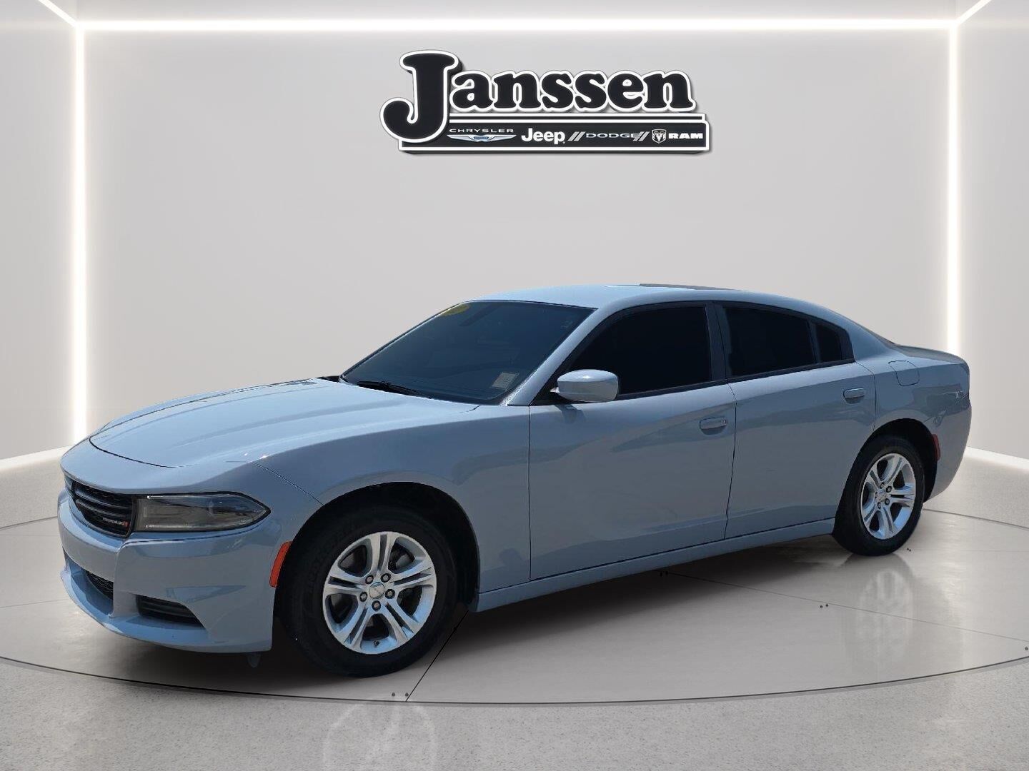 2022 DODGE Charger