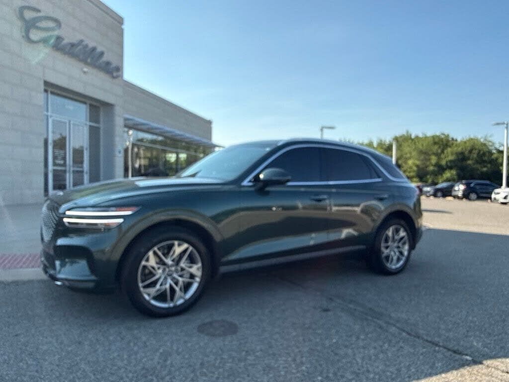 2023 GENESIS GV70
