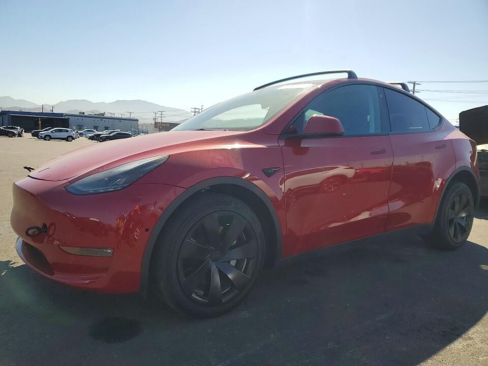 2022 TESLA Model Y