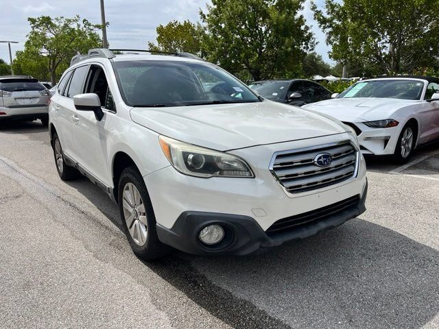2015 SUBARU Outback