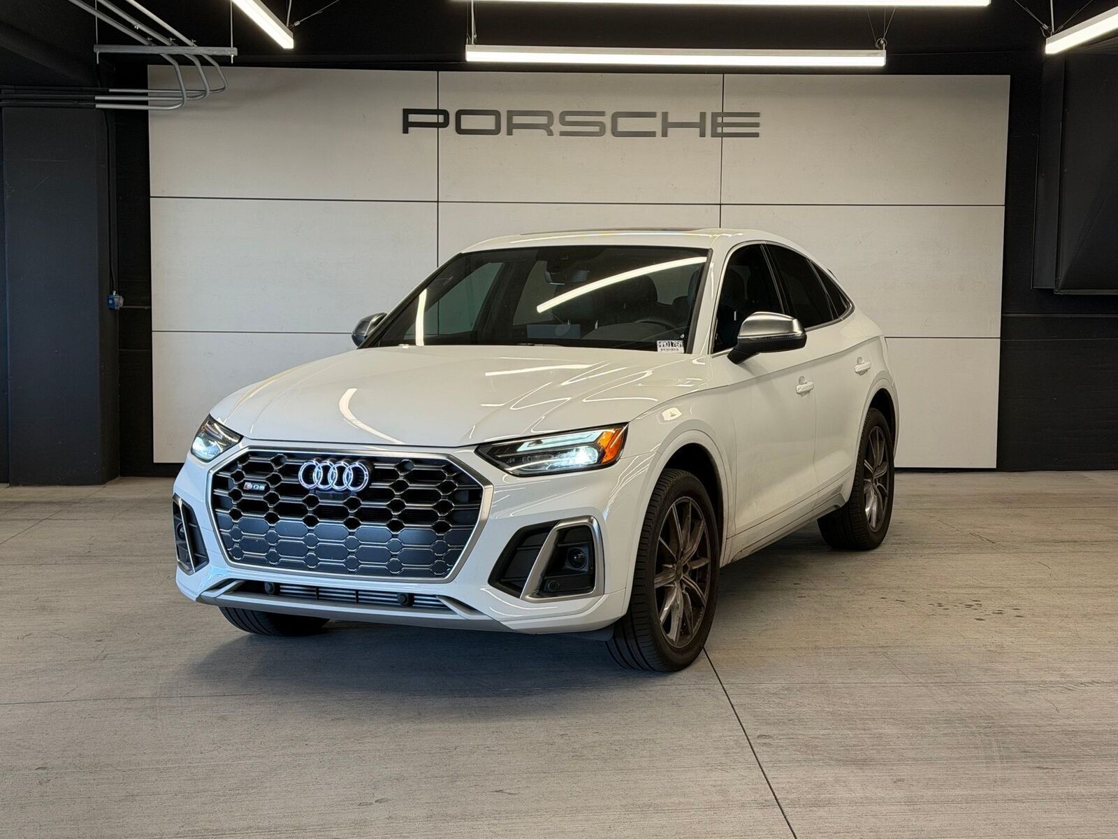 2023 AUDI SQ5