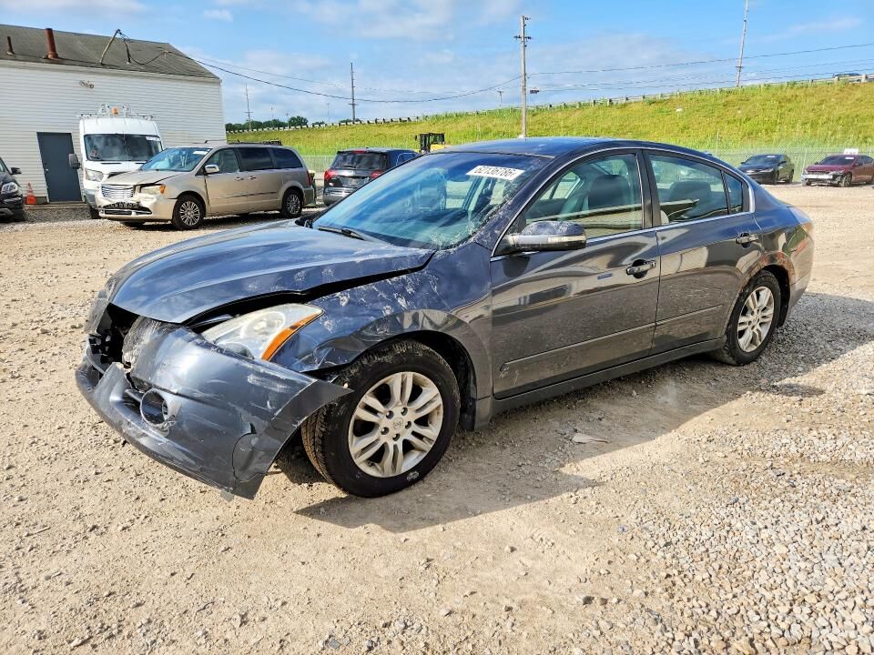 2012 NISSAN Altima