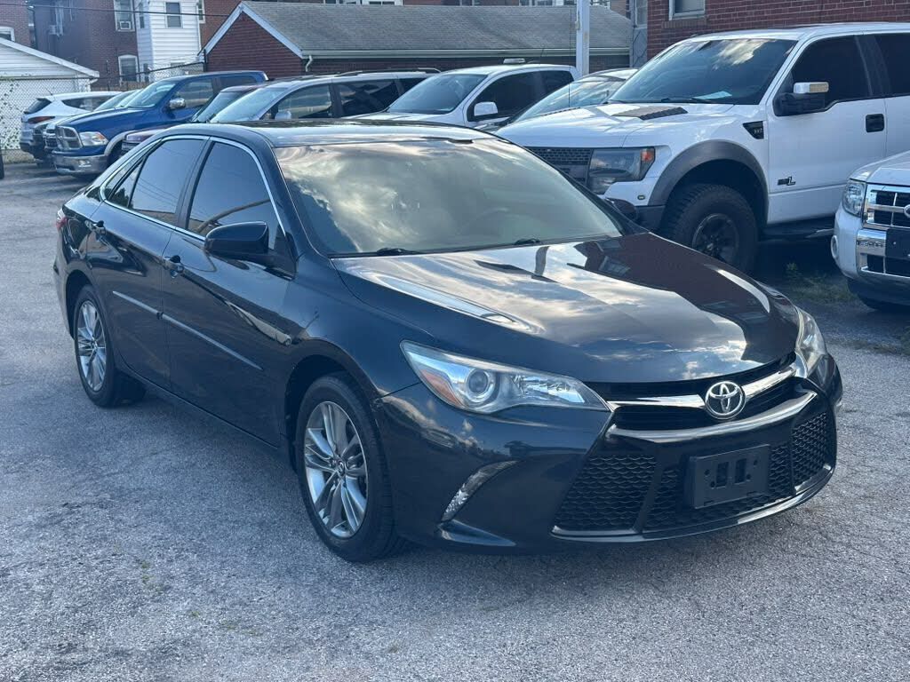 2015 TOYOTA Camry