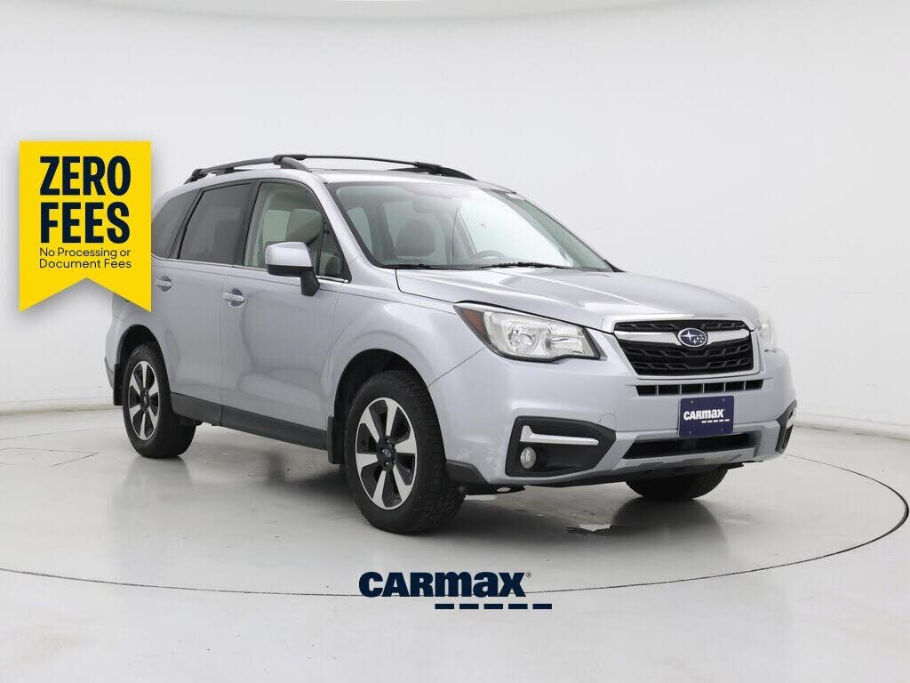 2017 SUBARU Forester