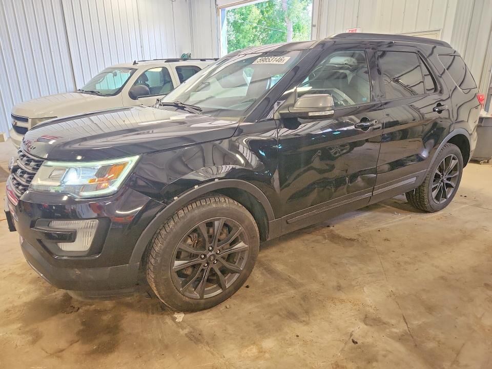 2017 FORD Explorer