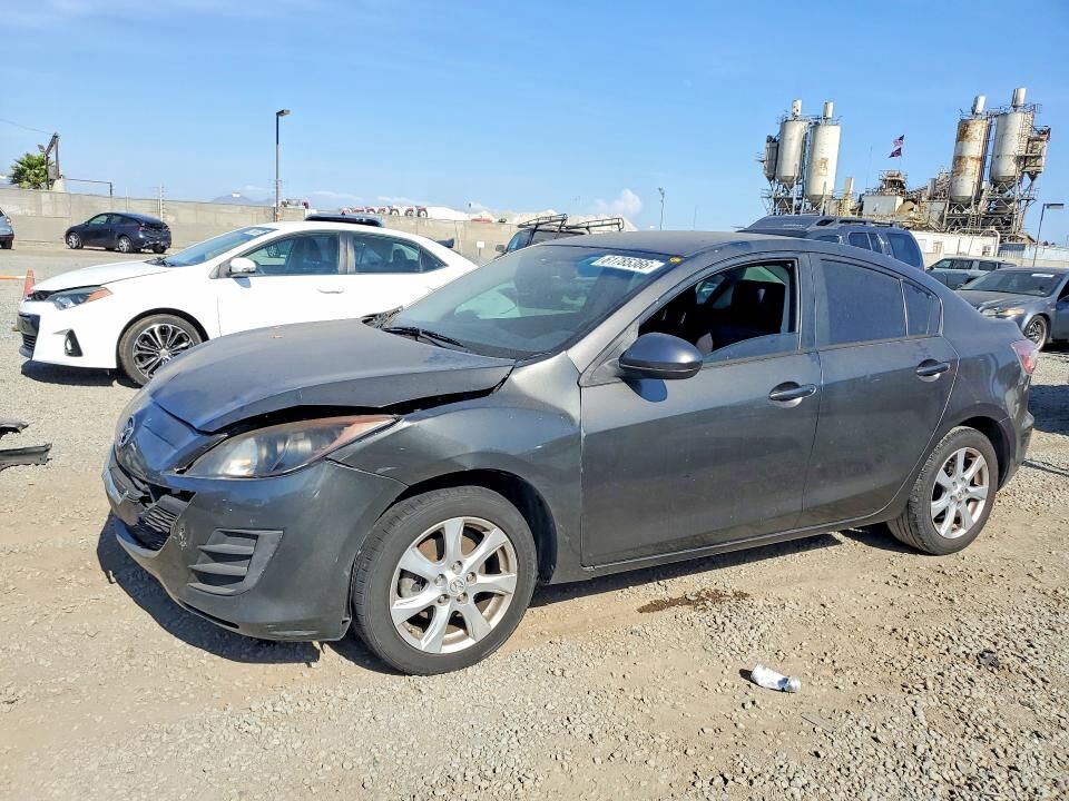 2010 MAZDA Mazda3