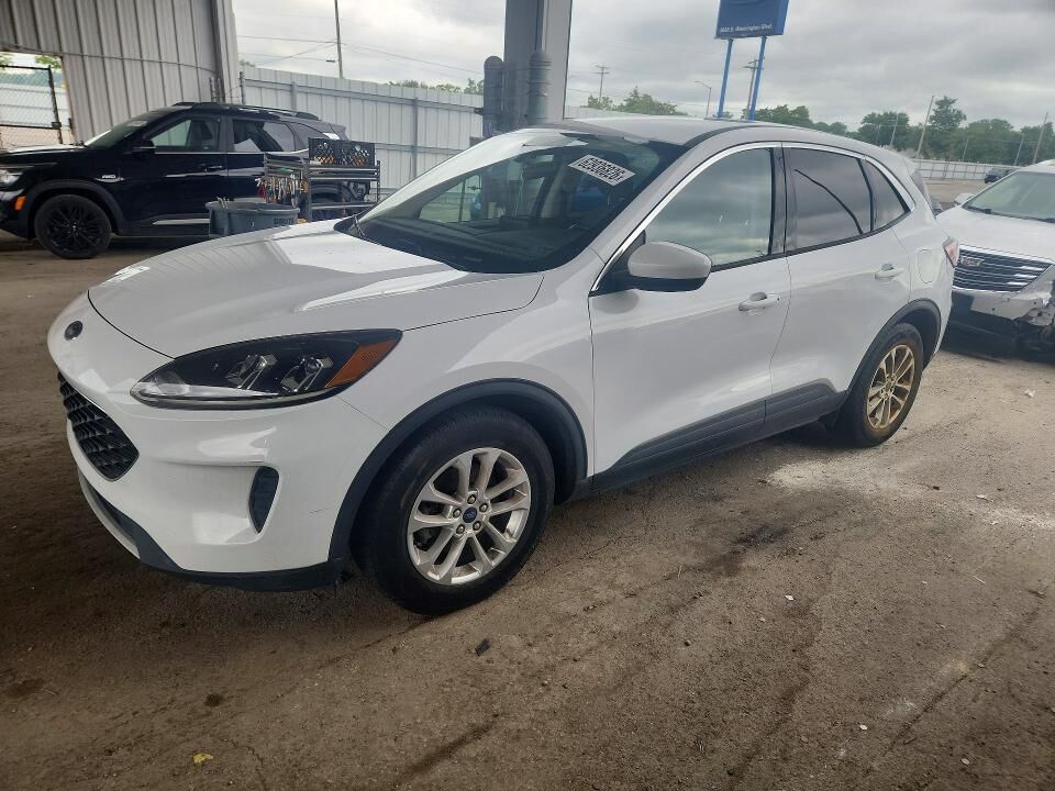 2021 FORD Escape