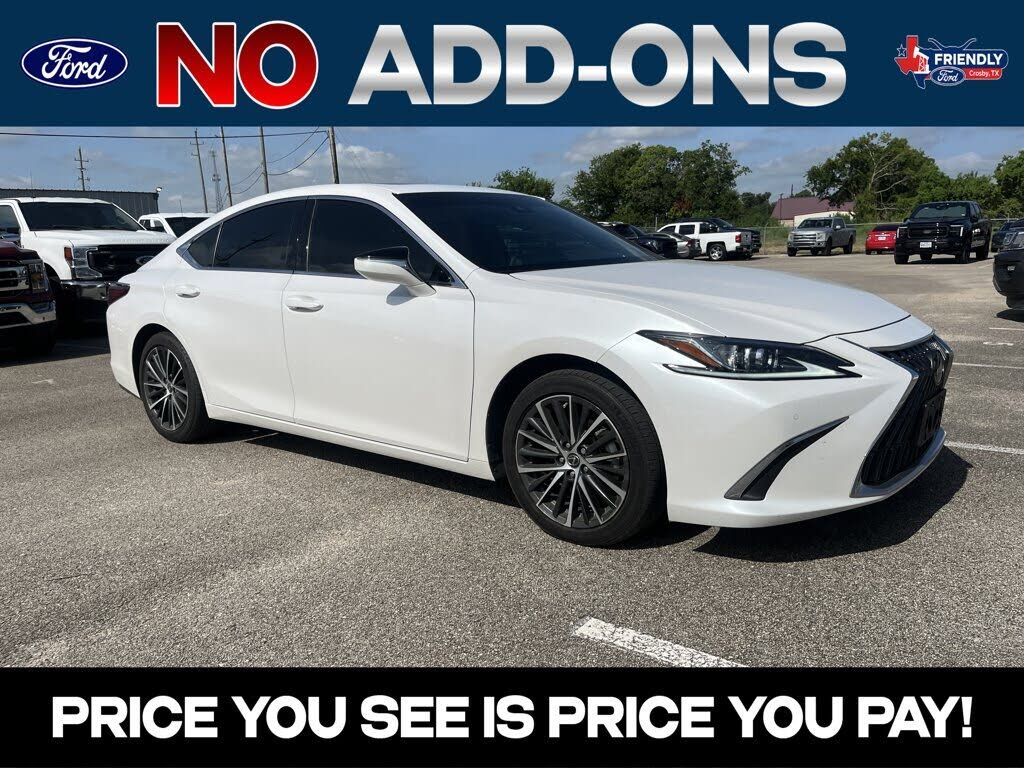 2025 LEXUS ES