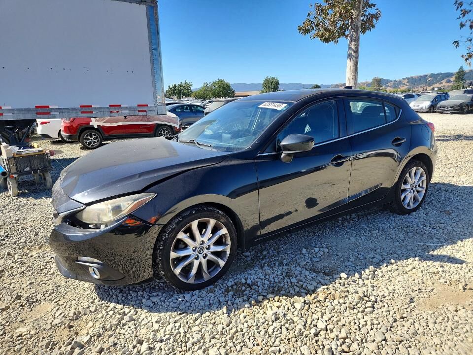 2015 MAZDA Mazda3