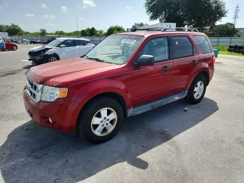 2011 FORD Escape