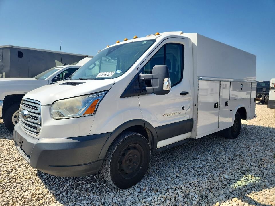 2018 FORD Transit