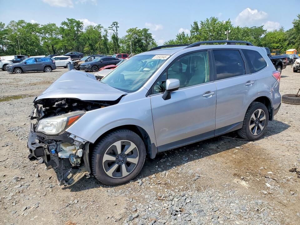 2018 SUBARU Forester