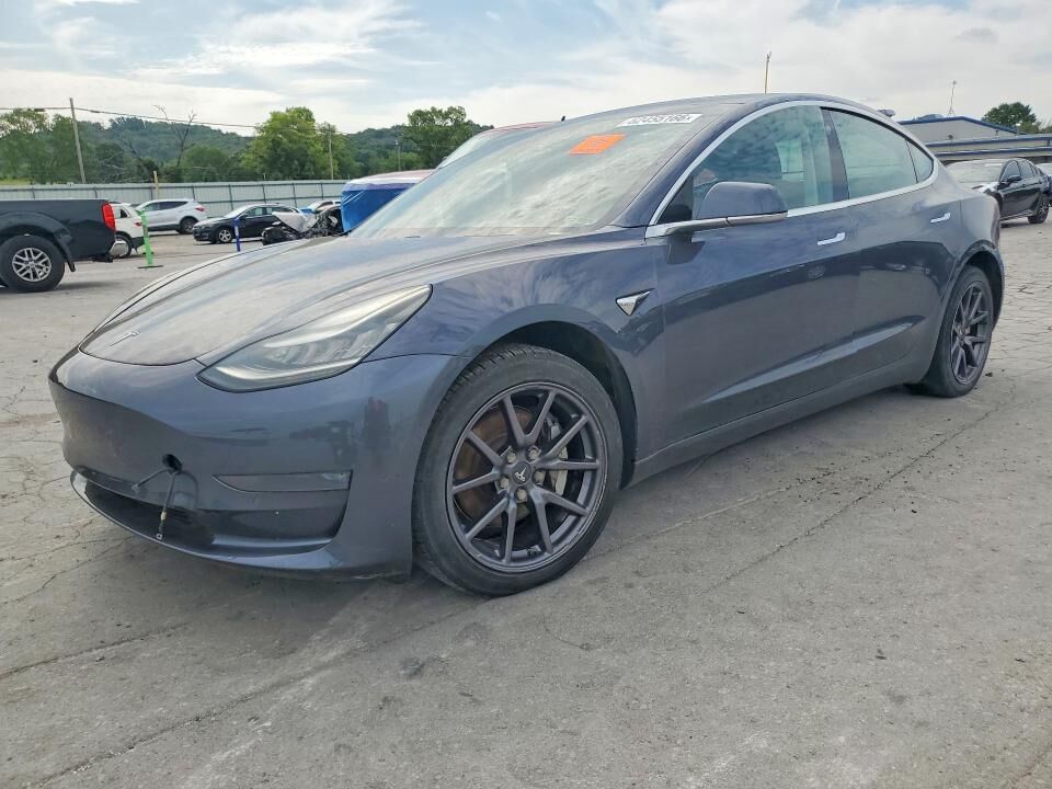 2019 TESLA Model 3