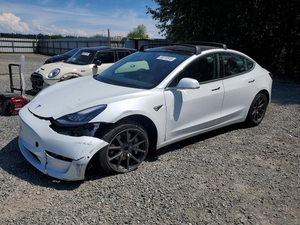 2018 TESLA Model 3