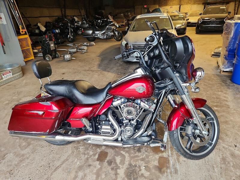 2017 HARLEY DAVIDSON FLHX / Street Glide