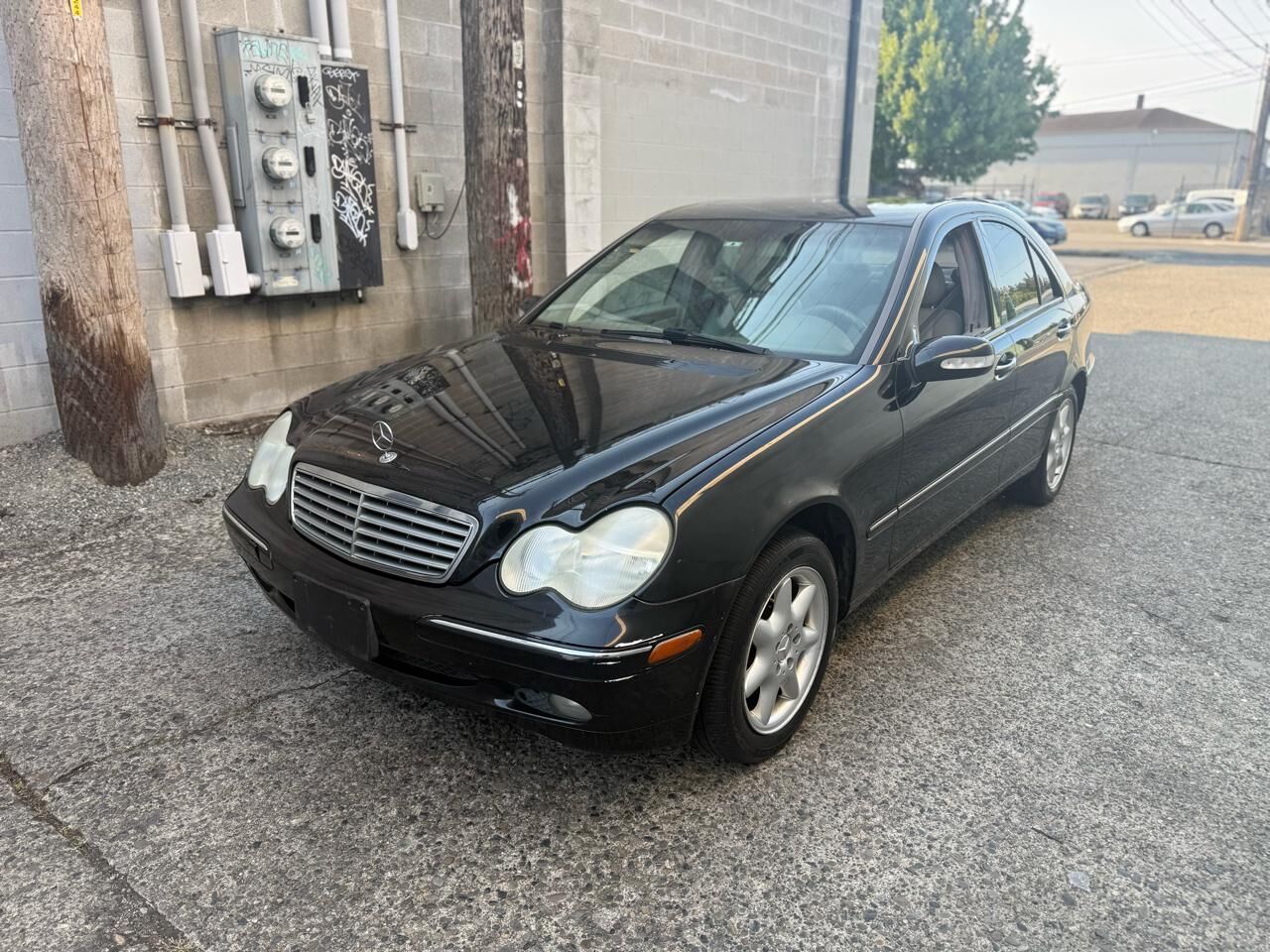 2003 MERCEDES-BENZ C-Class